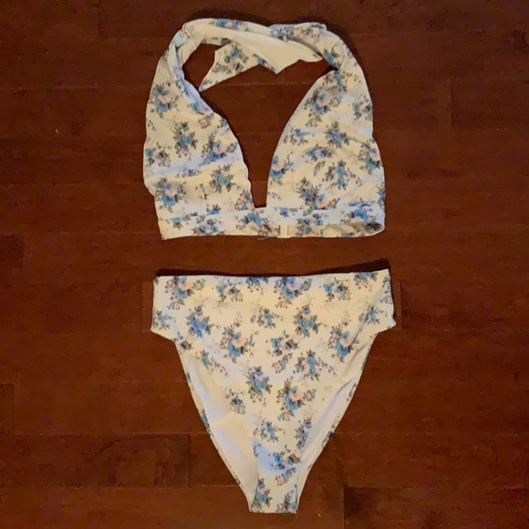 High waist bottom + halter top floral bikini set - Picture 1 of 1